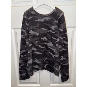 Athleta‎ Girl Cross Your Fingers Sweatshirt Black Camo Size XL 14